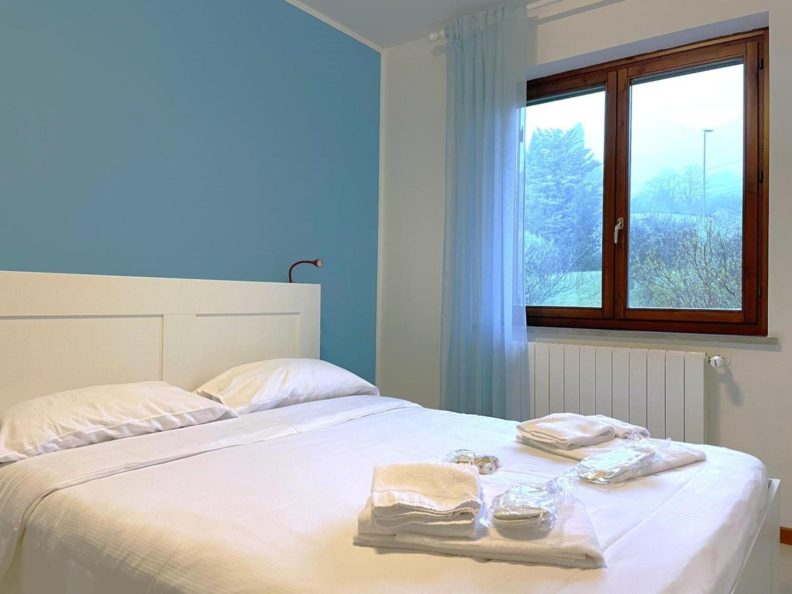 Happy Guest Apartments - Lake View And Pool ริวา ดิ ซอลโต ภายนอก รูปภาพ